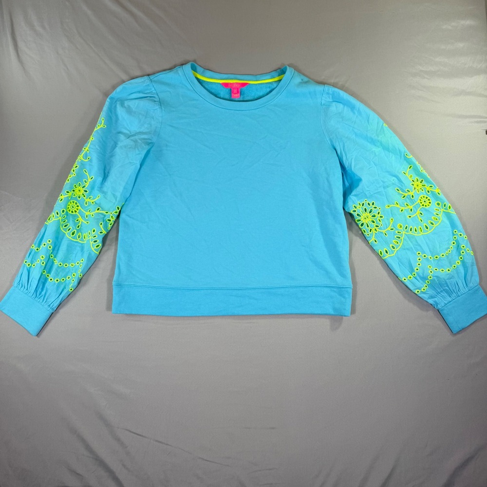 Lilly Pulitzer Sweatshirt Eyelet Sleeves M Preppy Coastal Grandmother Resort
